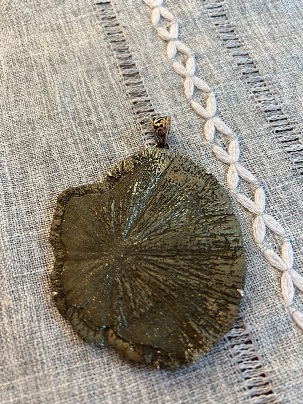 Green-Tone Large Radiant Pendant Necklace